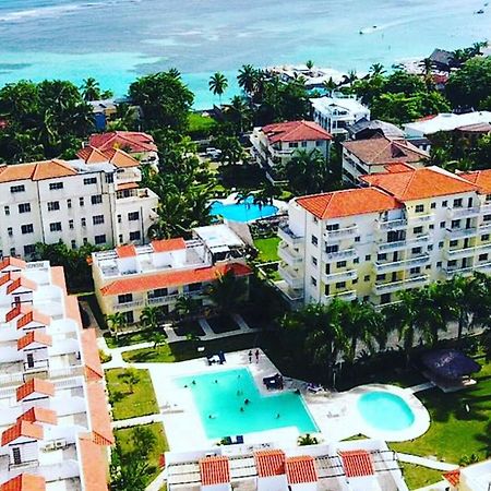 Residencial Las Palmeras De Willy Boca Chica Exterior photo