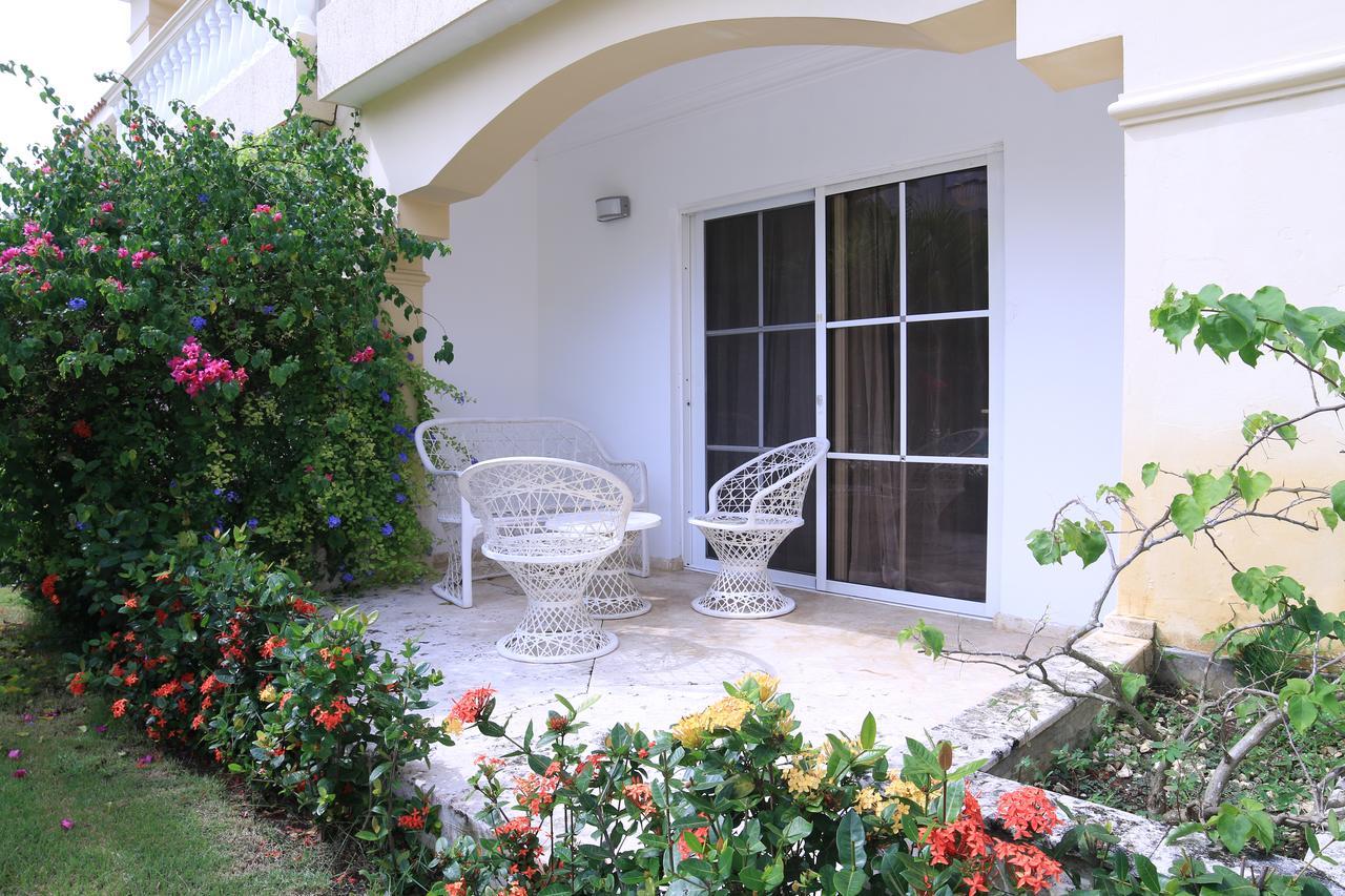 Residencial Las Palmeras De Willy Boca Chica Exterior photo